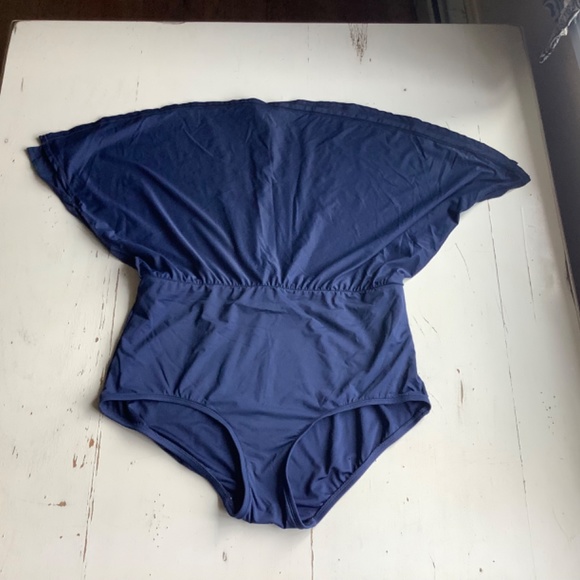 Beach House Black Ruffled Tankini + Navy Blue Swim Skirt 18W - Picture 6 of 8